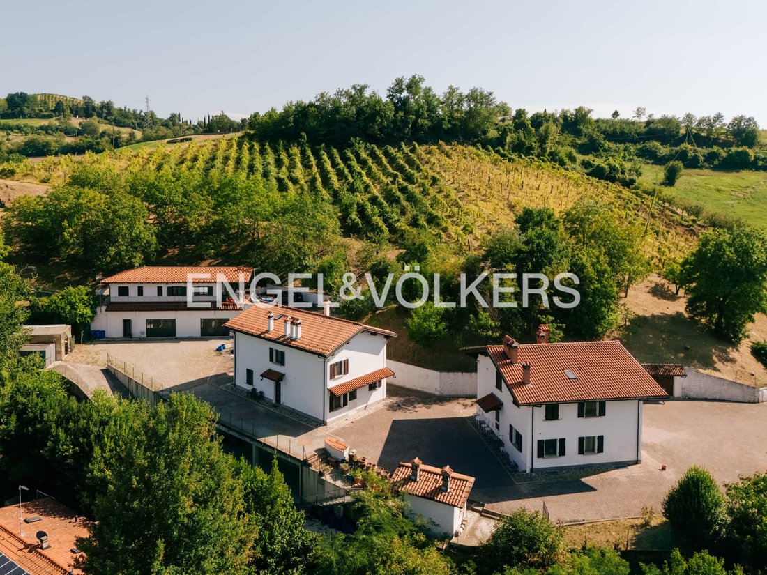 Villa in Pianoro, Emilia-Romagna, Italy 2 - 16133724