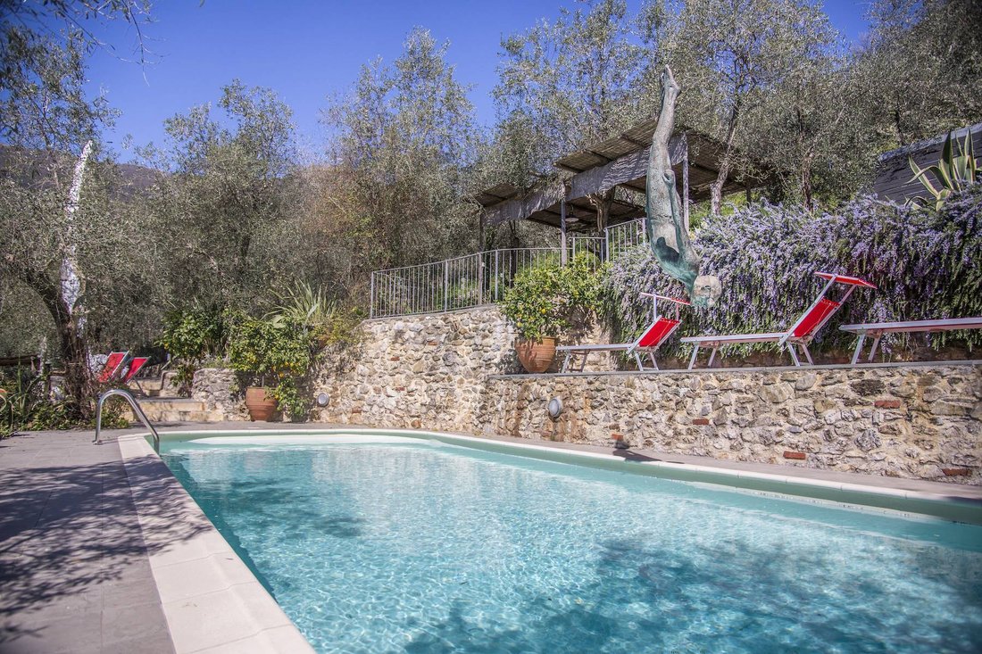 House in Camaiore, Tuscany, Italy 1 - 11332842