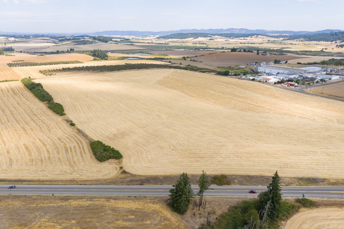 Farm Ranch in Dallas, Oregon, United States 4 - 16133192