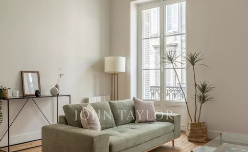 Appartement à Hôtel de Ville-Quinconce-Saint Seurin-Fondaudège, Bordeaux, France 1