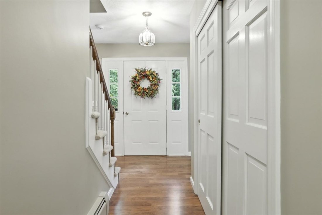 House in Pepperell, Massachusetts, United States 4 - 16134126