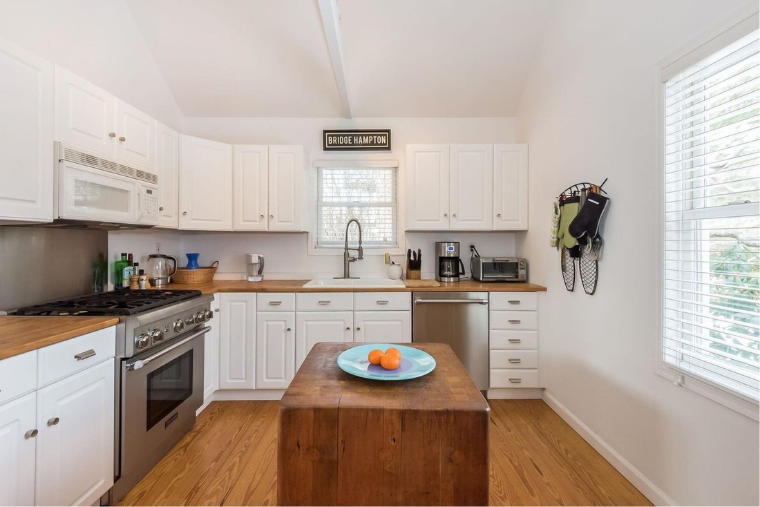 Bridgehampton, New York, United States 2 - 15878915