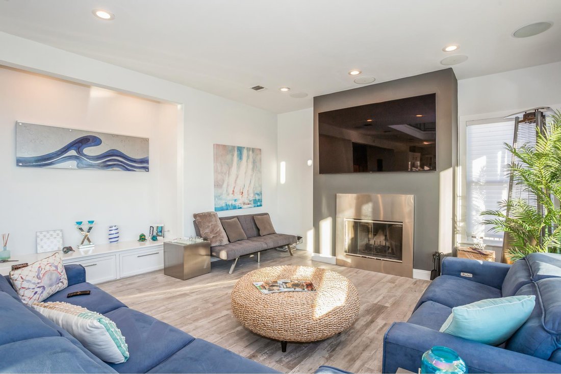 Westhampton Beach, New York, United States 5 - 15877929