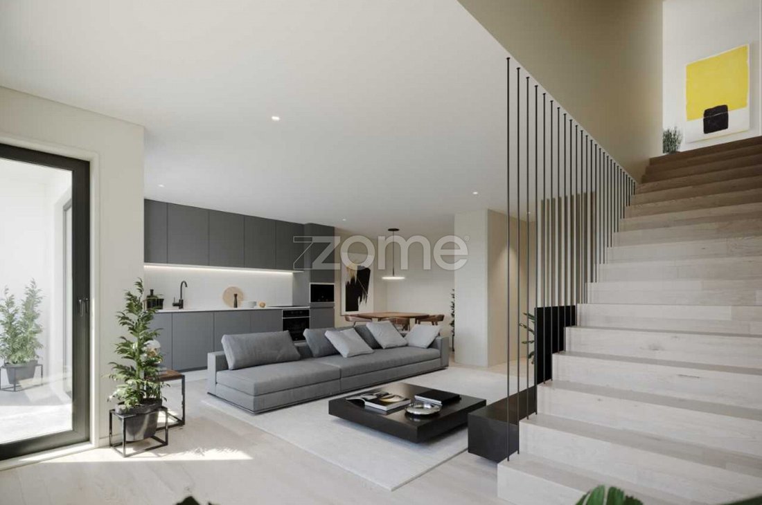 Apartment in Mafamude e Vilar do Paraiso, Porto District, Portugal 2 - 16132505