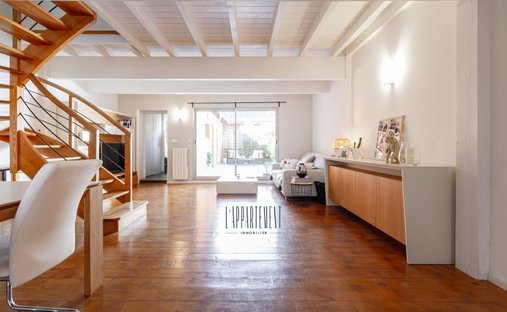 House in Saint Cyprien, Toulouse, France 1