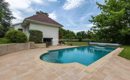 Haus in Ouest, Belley, Frankreich 1