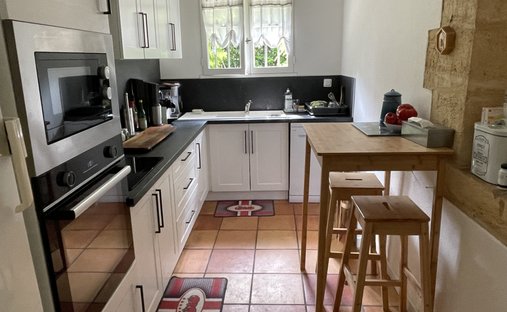 Castle for Sale in Langoiran, Nouvelle-Aquitaine, France