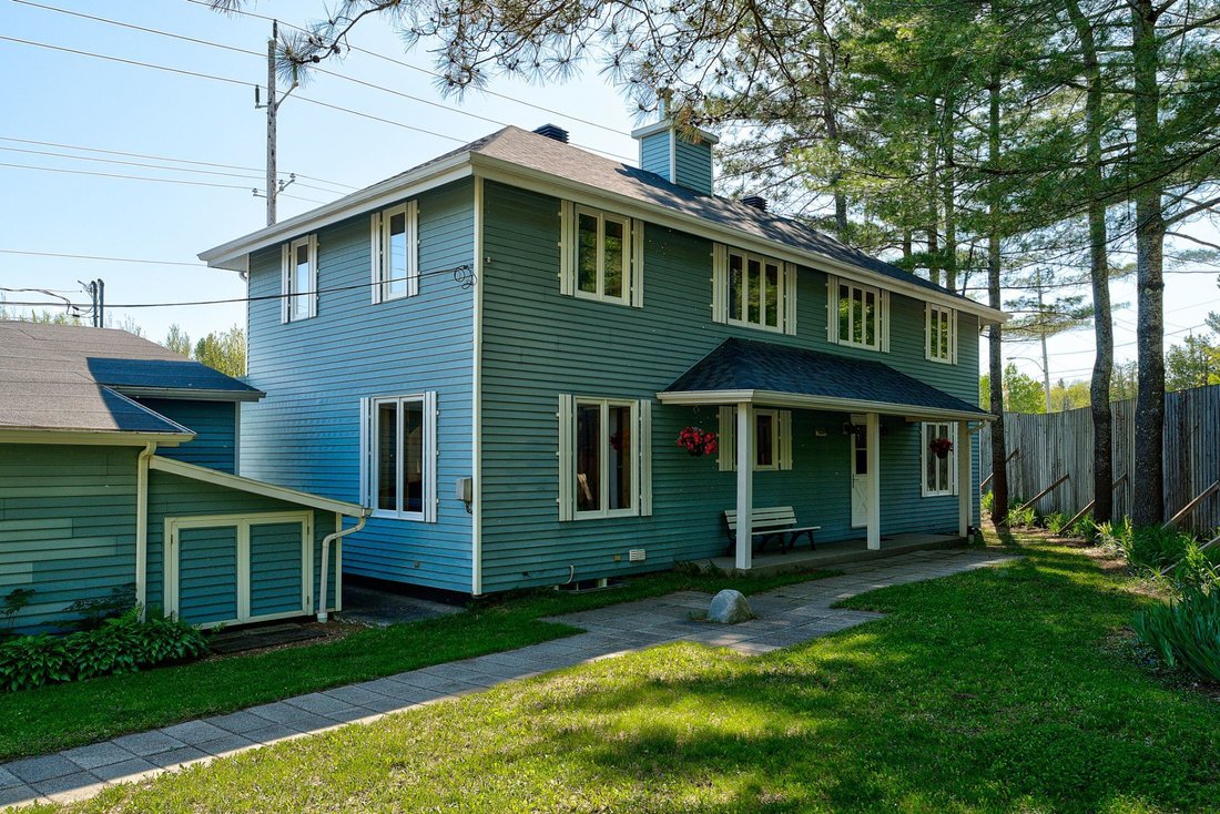 Apartment in East Angus, Quebec, Canada 4 - 15738902