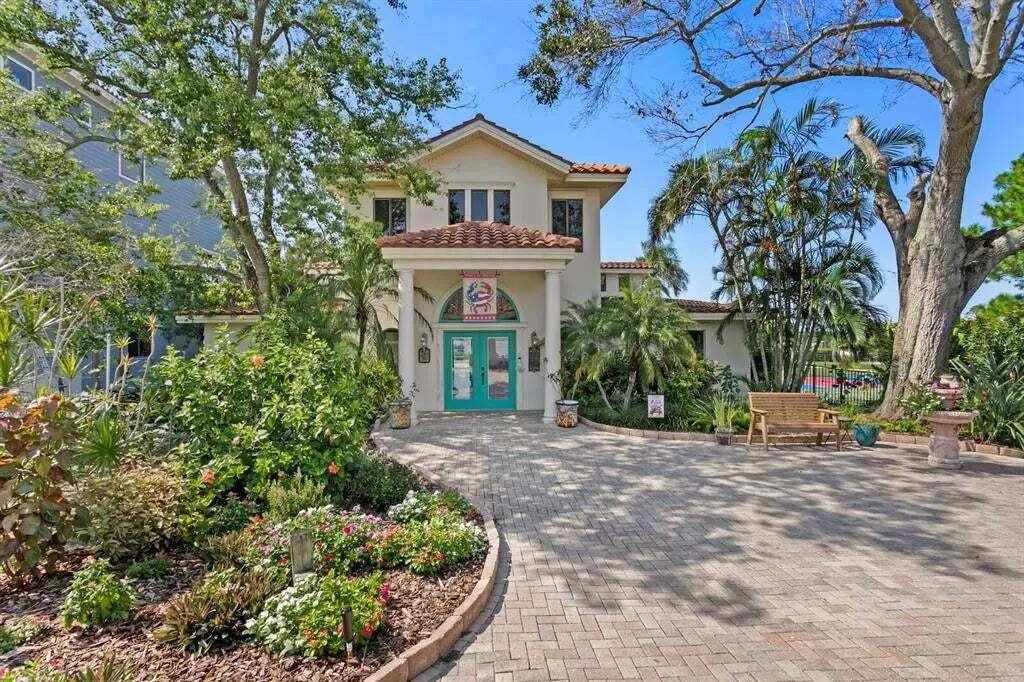 House in Tarpon Springs, Florida, United States 2 - 16133030