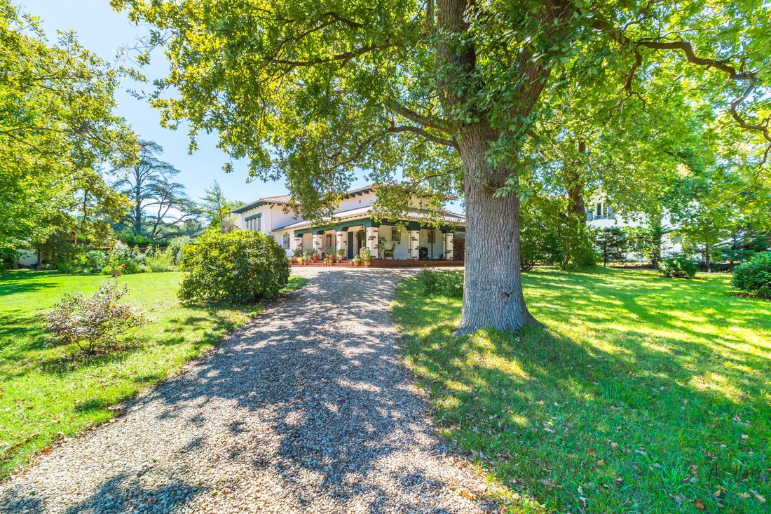 House in Anglet, Nouvelle-Aquitaine, France 1 - 16135246