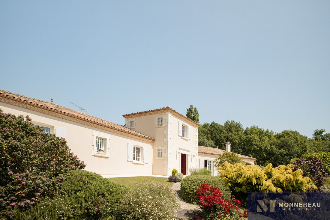House in Nord, Barbezieux-Saint-Hilaire, France 3 - 16131214