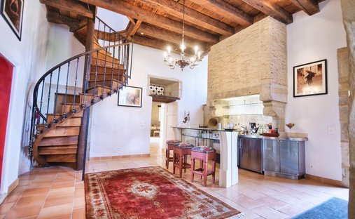 Castle for Sale in Monségur, Nouvelle-Aquitaine, France