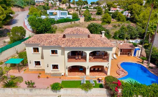 Villa in Moraira, Teulada, Valencian Community 1