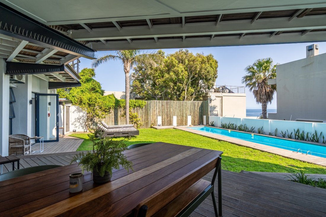 House in Bakoven, Cape Town, South Africa 2 - 16131589