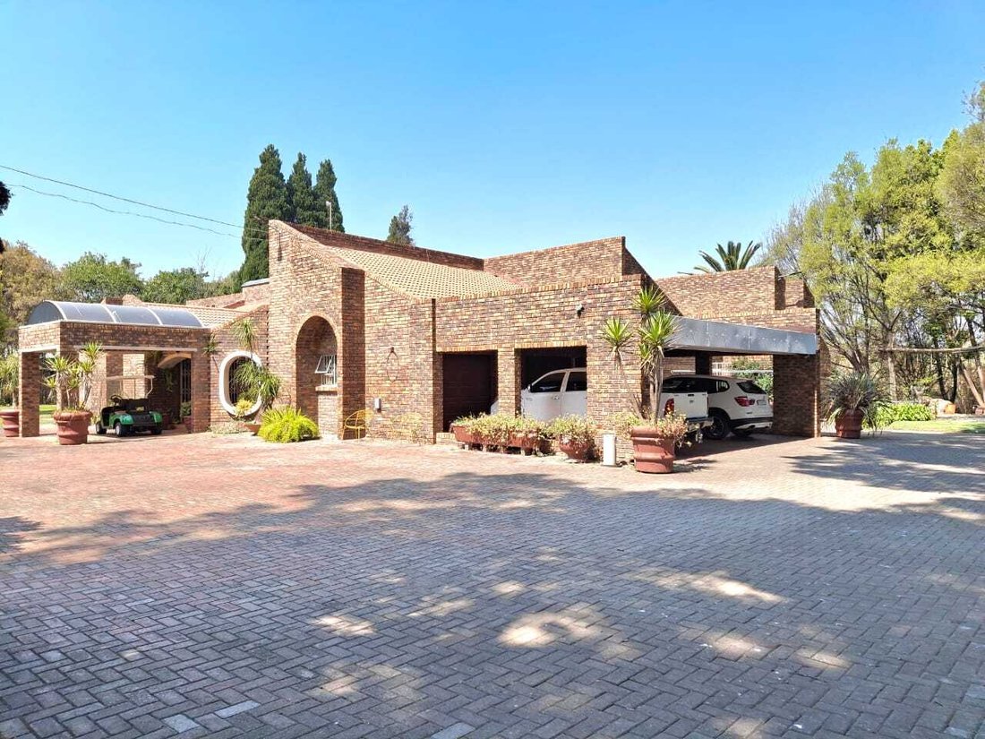 House in Vanderbijlpark, Gauteng, South Africa 3 - 16131591