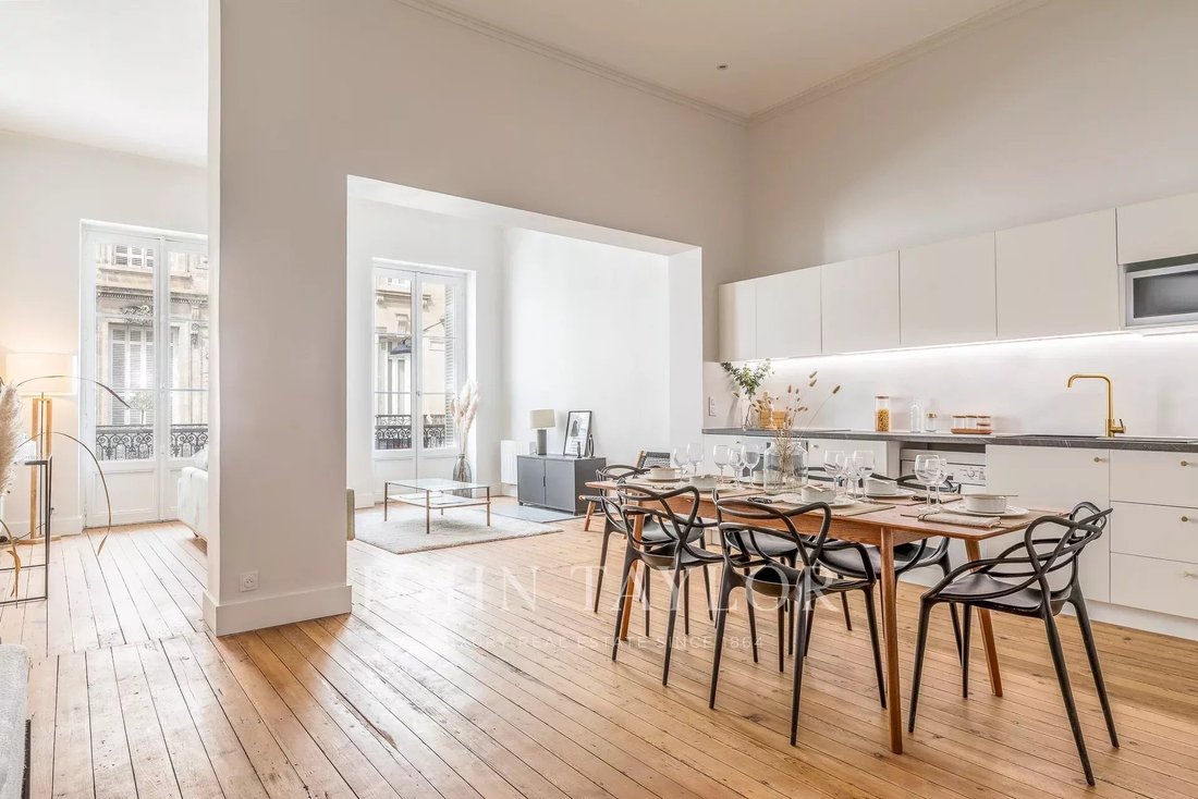 Apartment in Hôtel de Ville-Quinconce-Saint Seurin-Fondaudège, Bordeaux, France 4 - 16130884