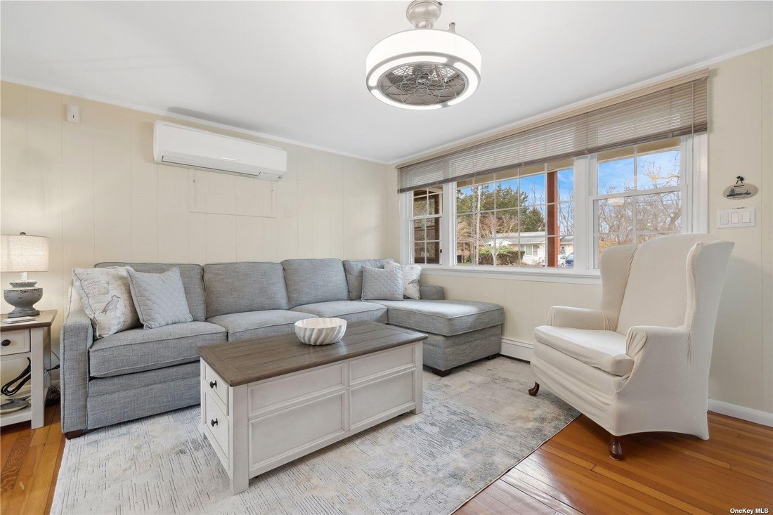 House in Greenport West, New York, United States 2 - 14987605