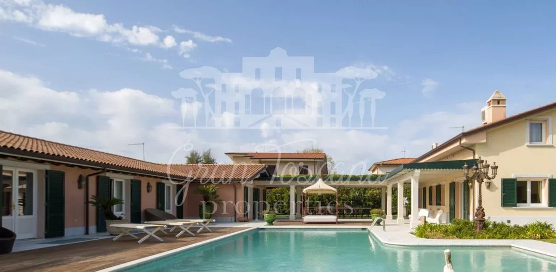 Villa à Pietrasanta, Toscane, Italie 1 - 16130377