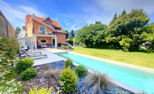 Villa in Italie-Jacotot, Aix-les-Bains, France 1