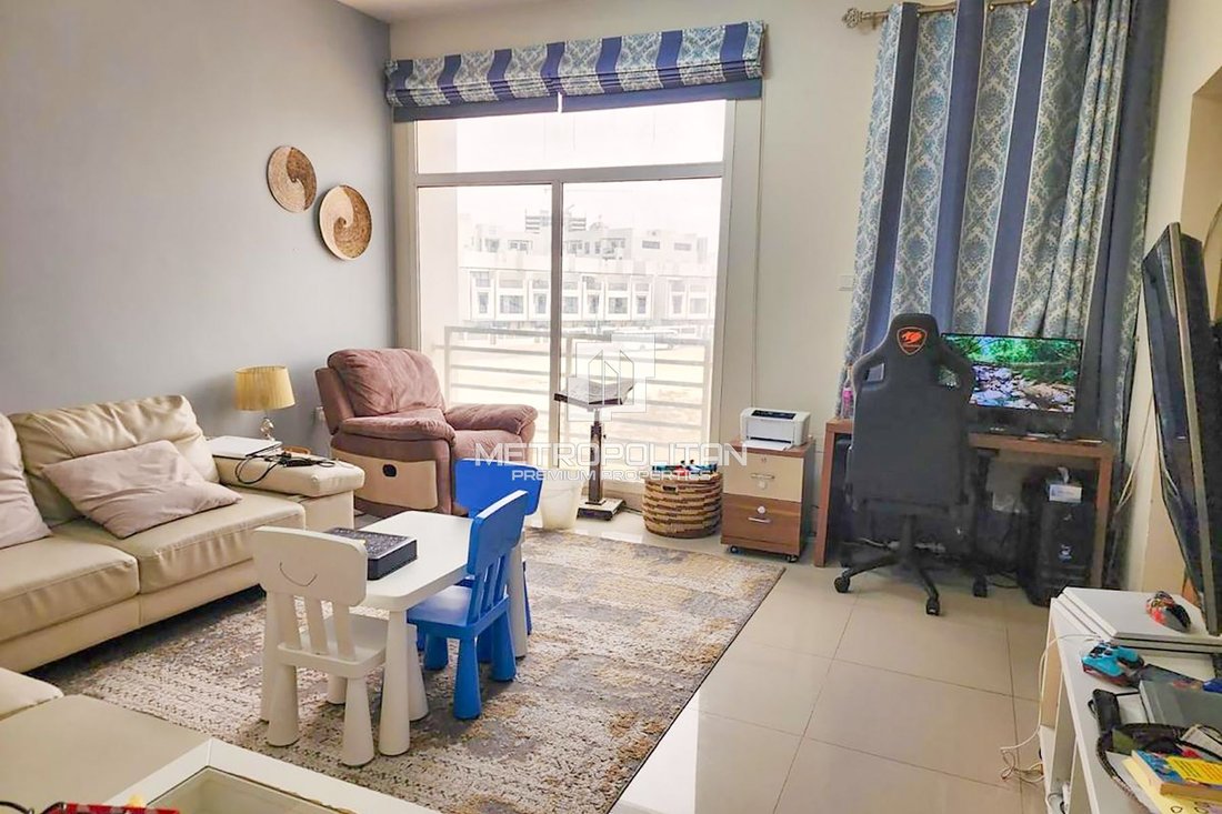 Townhouse in JVC / Jumeirah Village Circle, Dubai, United Arab Emirates 2 - 16131525
