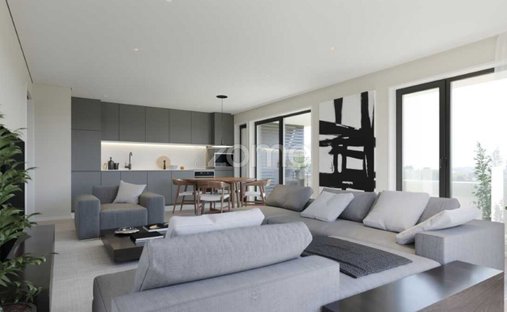 Apartment in Mafamude e Vilar do Paraiso, Porto District, Portugal 1