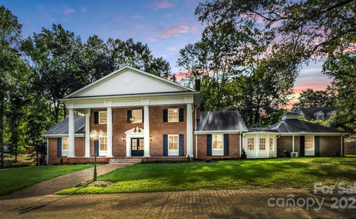 House in Shelby, North Carolina, United States 1