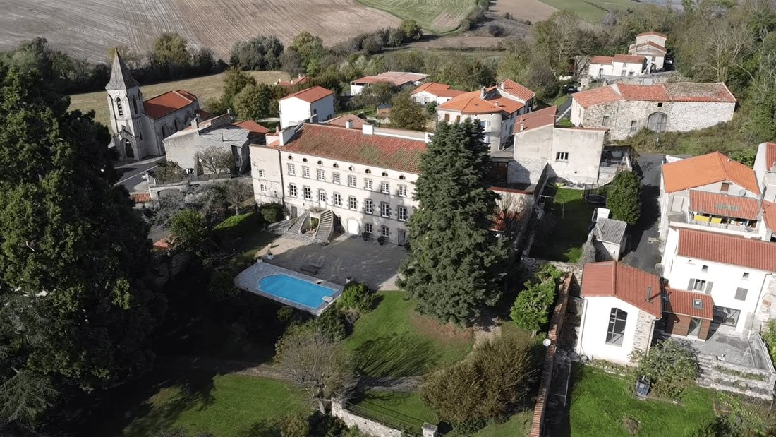 Villa in La Fontaine du Bac, Clermont-Ferrand, France 4 - 16130651