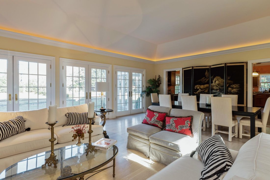 Southampton, New York, United States 4 - 15878939