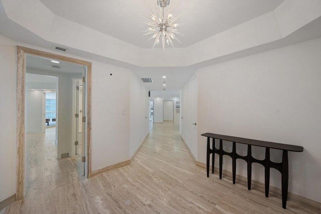 Condo in Palm Beach, Florida, United States 2 - 16131940