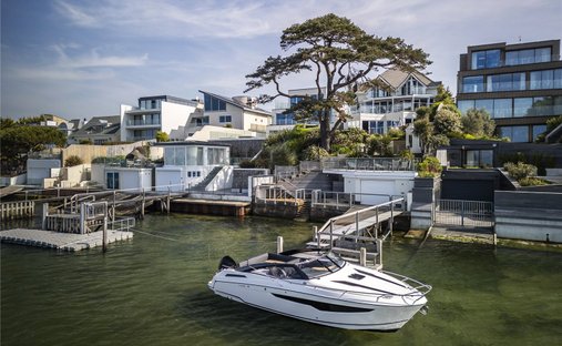 Casa a Lilliput, Poole, Inghilterra 1