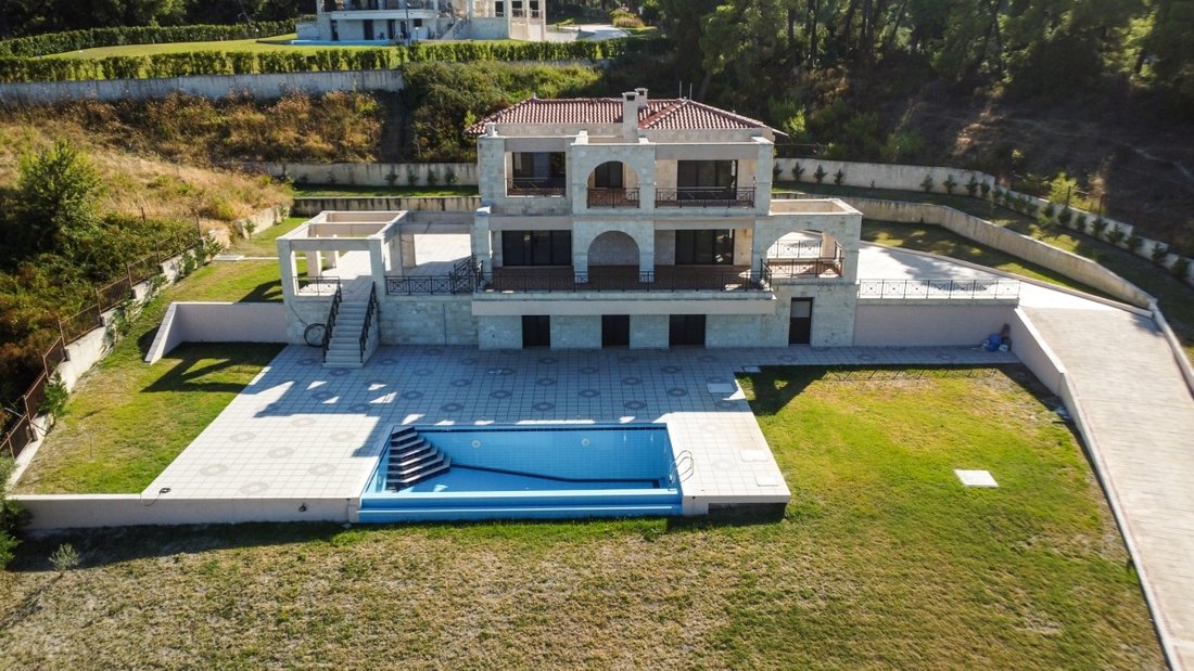 Villa in Pallini Municipal Unit, Macedonia and Thrace, Greece 5 - 14245444