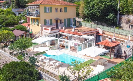 House in Village-Cros de Caste-Coupiere-Mont Gros, Roquebrune-Cap-Martin, France 1