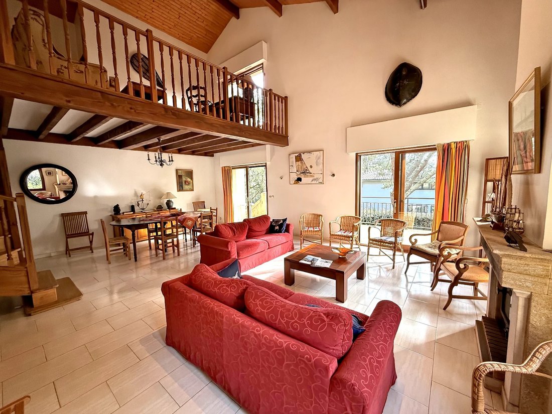 Villa in Aiguillon, Arcachon, France 4 - 16130383