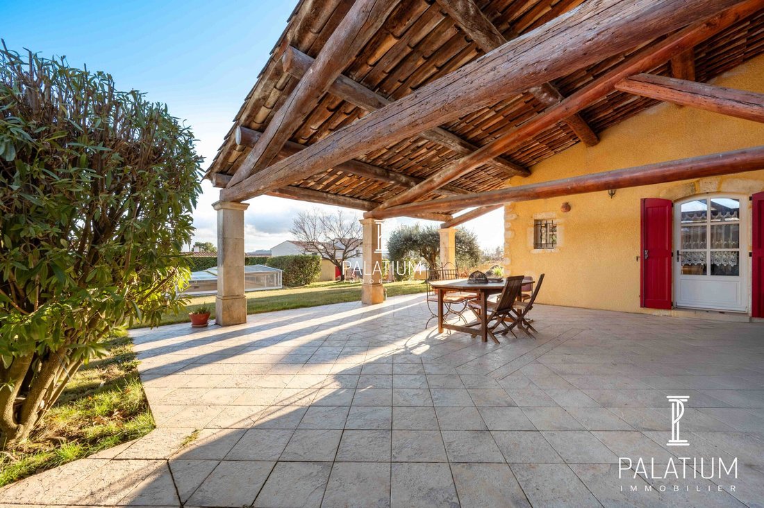 Villa in Pierrevert, Provence-Alpes-Côte d'Azur, France 1 - 15703906