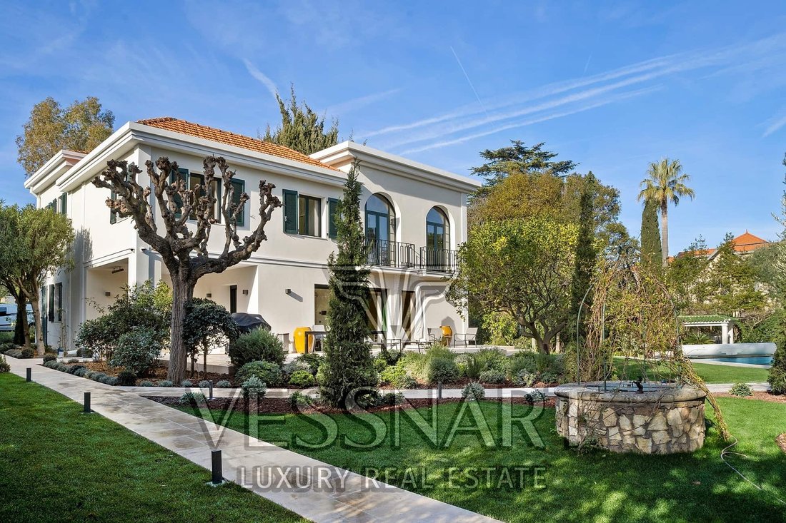 Villa in Antibes, Provence-Alpes-Côte d'Azur, France 4 - 16129663