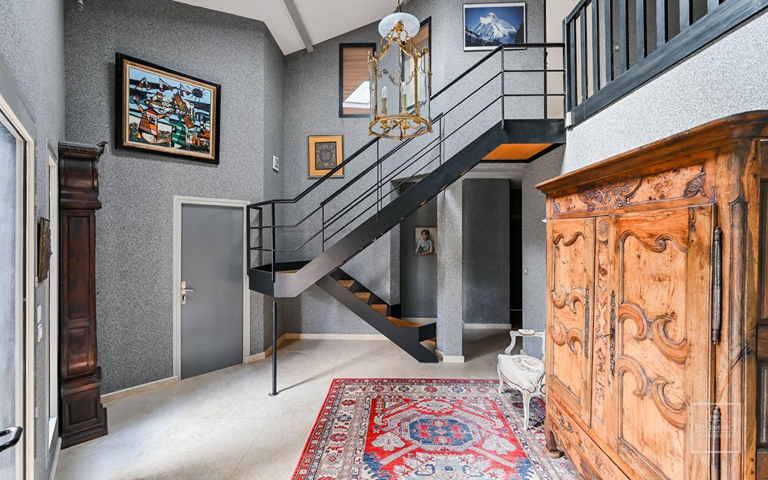 House in Saint-Cyr-au-Mont-d'Or, Auvergne-Rhône-Alpes, France 3 - 16130505
