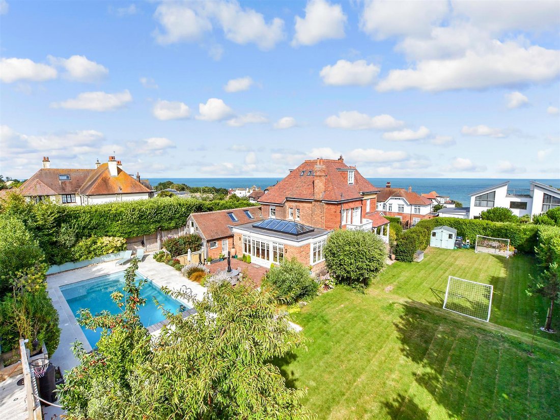 Casa a Broadstairs, Broadstairs and St Peter's, Inghilterra 1 - 16132372