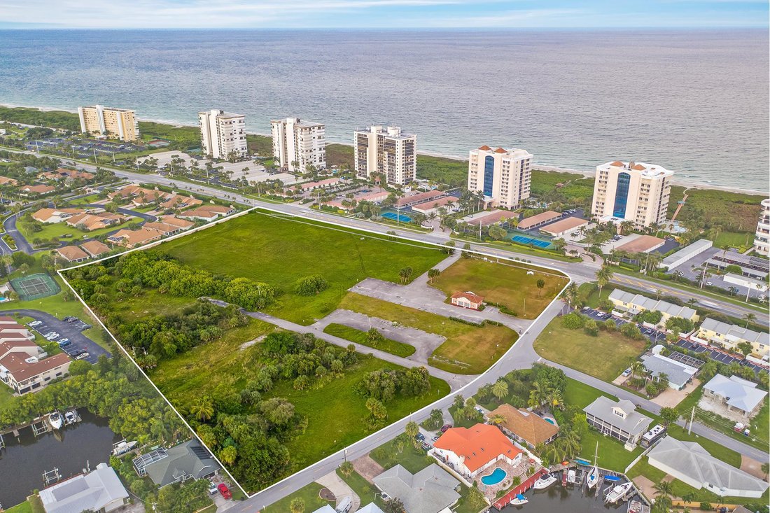 Land in Fort Pierce, Florida, United States 2 - 11875584