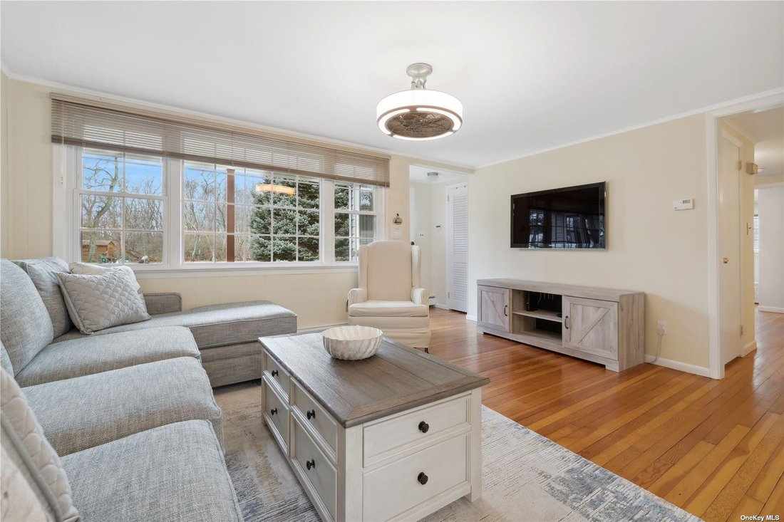 House in Greenport West, New York, United States 3 - 14987605