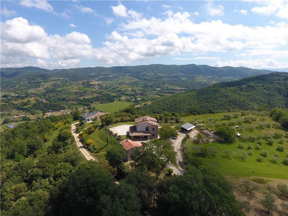 House in Collazzone, Umbria, Italy 4 - 16133783