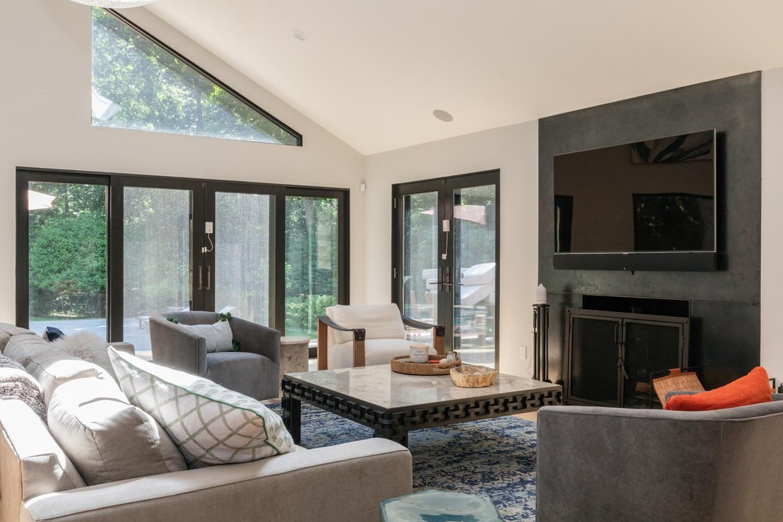 East Hampton, New York, United States 3 - 15878355
