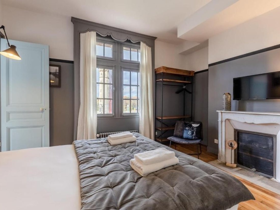 Le Manoir des Rêves: A 17th-Century Jewel in Honfleur’s Heart
