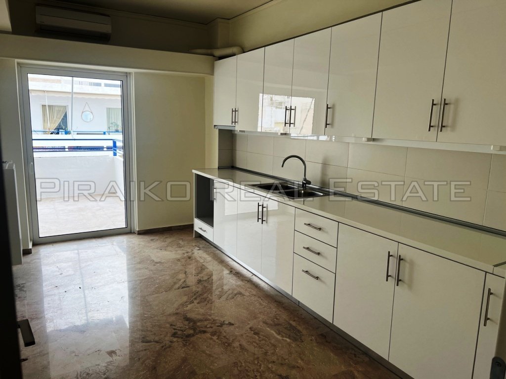 Apartment in 1st District of Piraeus, Piraeus, Greece 4 - 16133367