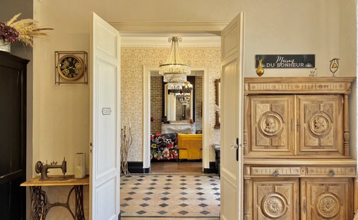 Castle for Sale in Marmande, Nouvelle-Aquitaine, France