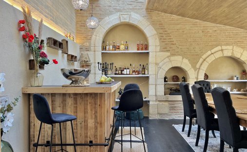 Castle for Sale in Marmande, Nouvelle-Aquitaine, France