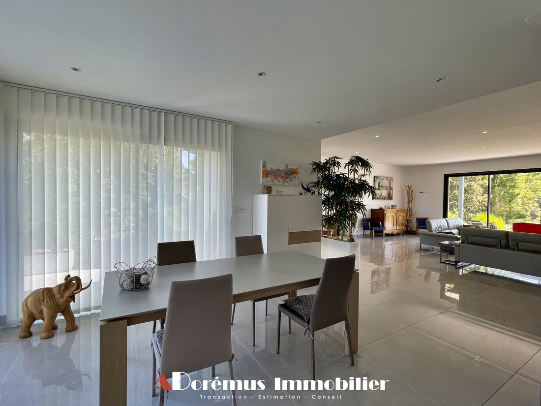 House in Camblanes-et-Meynac, Nouvelle-Aquitaine, France 2 - 16130447