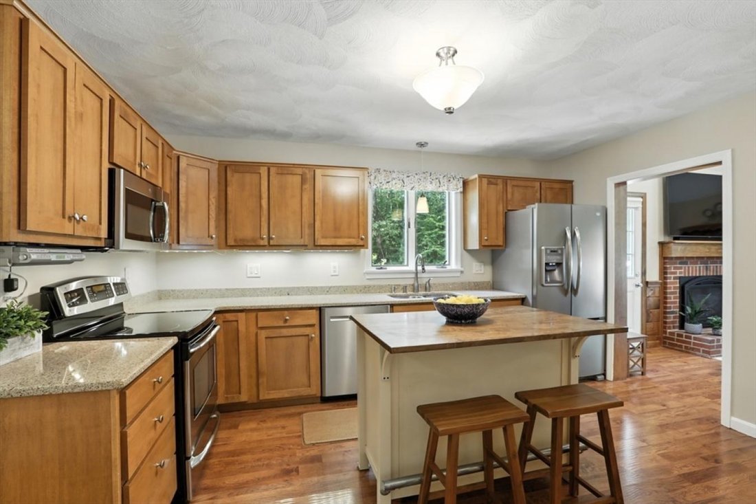 House in Pepperell, Massachusetts, United States 5 - 16134126