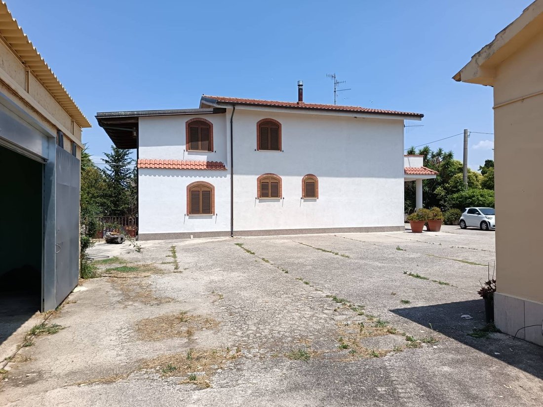 Villa in Paestum, Campania, Italy 4 - 16132715