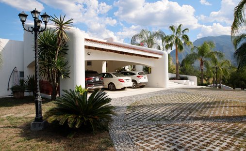 House in Santiago, Nuevo Leon, Mexico 1