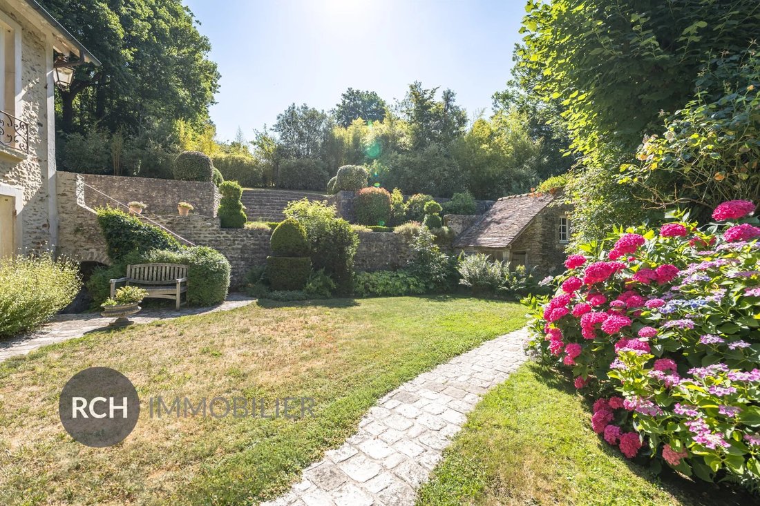 House in Grosrouvre, Ile-de-France, France 4 - 16133832